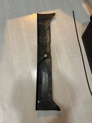 Terrano 2 Pieza Negra con Reflector