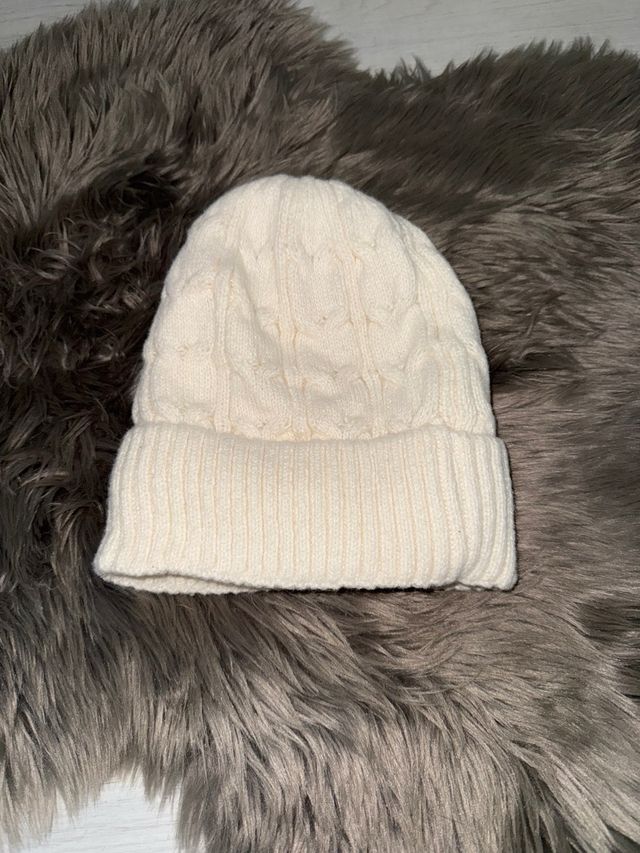 Gorro de lana tejido blanco