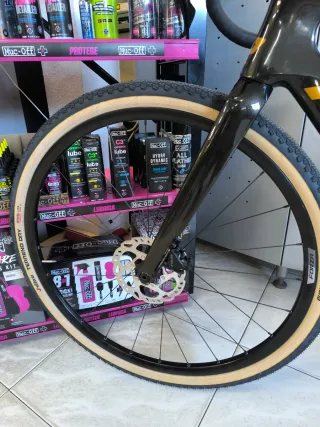 Bicicleta Gravel Ridley ASTA GRX 600