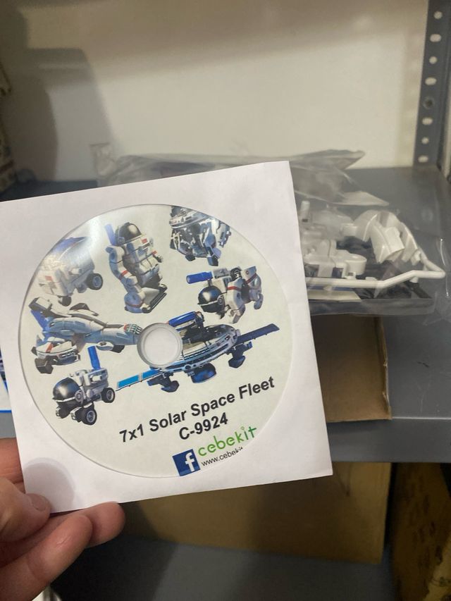 7 en 1 Flota Espacial Solar Recargable