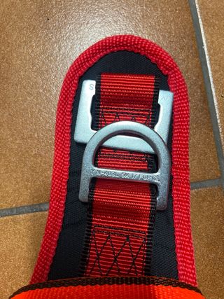 Arnés de seguridad para trabajo en altura