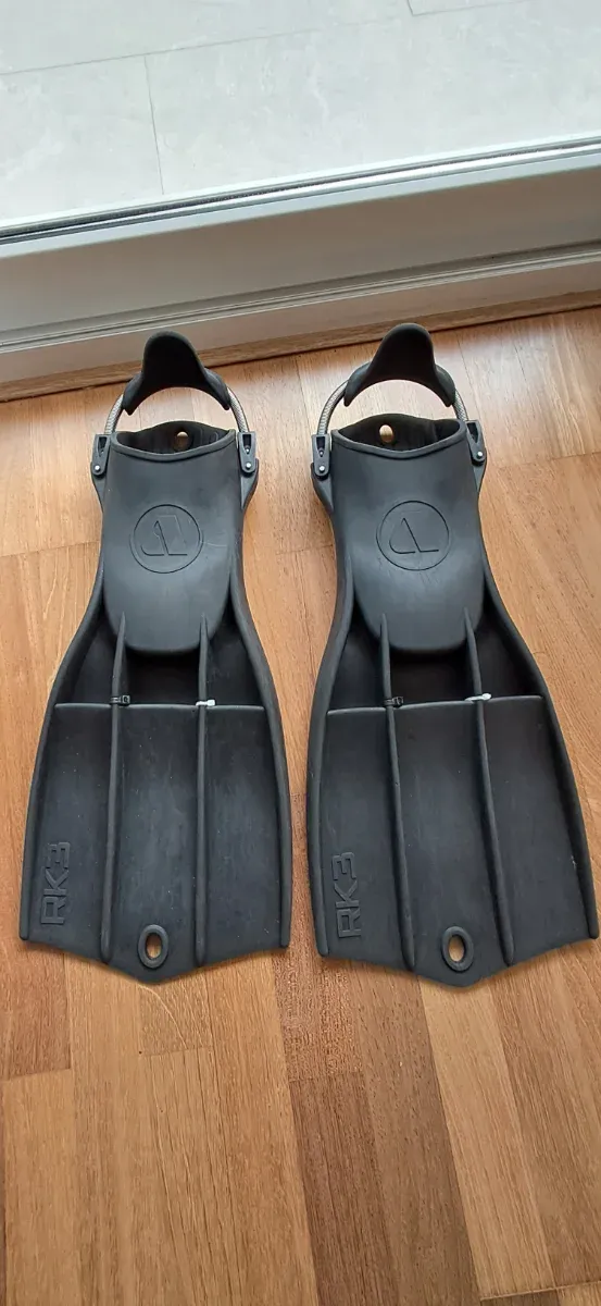 Aletas buceo Apeks RK3 Large