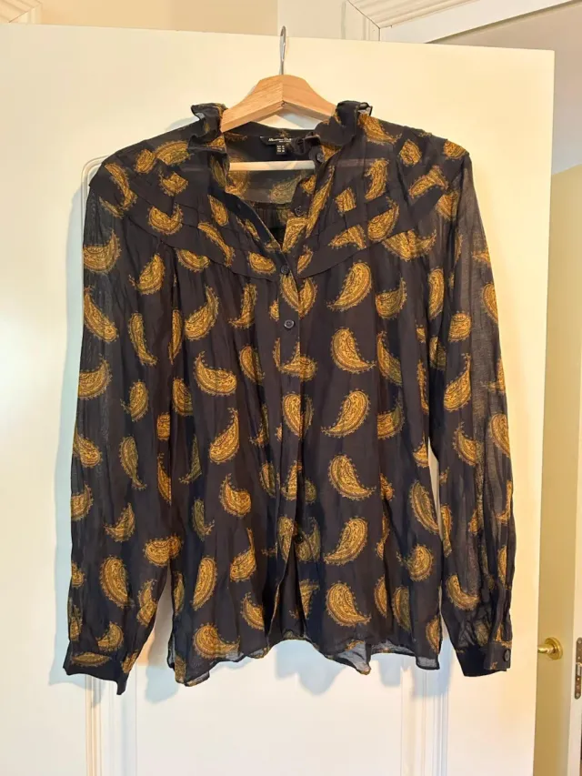 Camisa Massimo Dutti Paisley Negra y Dorada