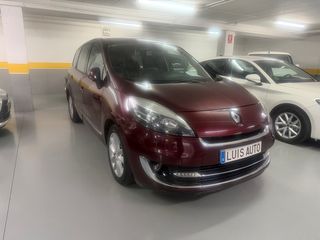 Renault Grand Scenic 2012
