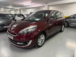 Renault Grand Scenic 2012