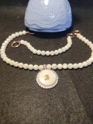 Conjunto collar y pulsera.