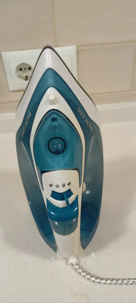 Plancha de vapor Taurus Baltic 2200