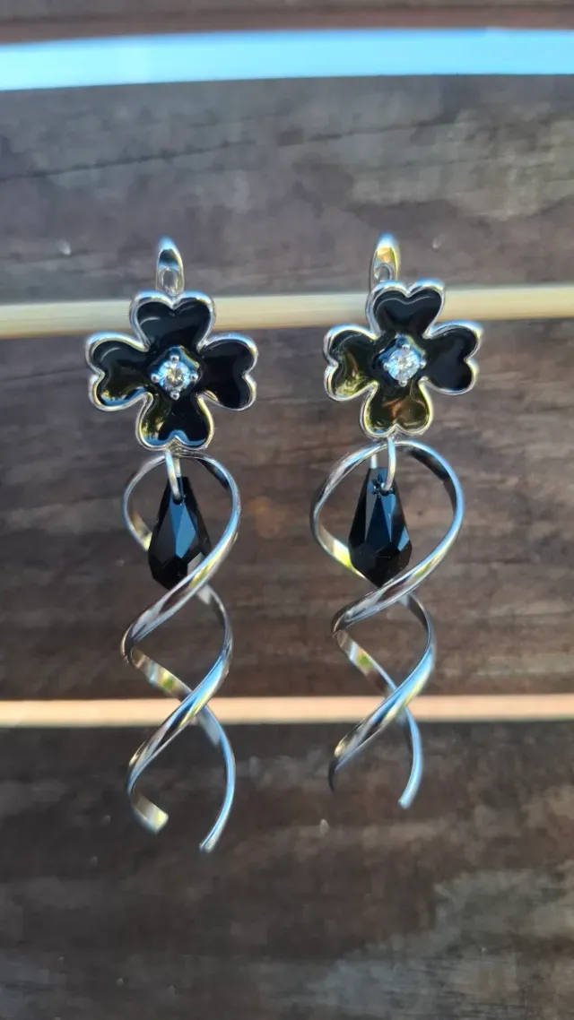 Pendientes largos plata 925 flor negra