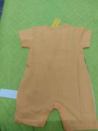 Tutina neonato 1-3 mesi nuova