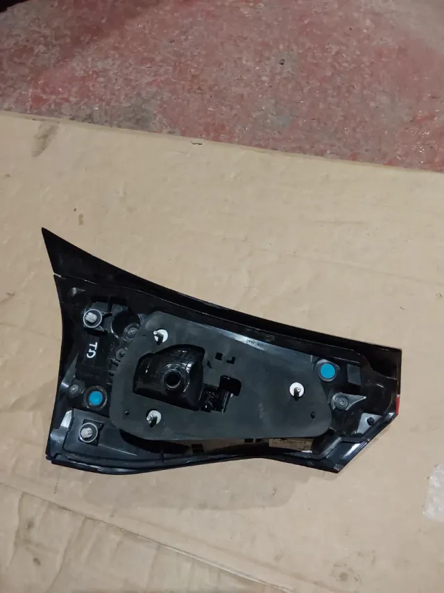 Piloto trasero derecho Toyota Yaris Cross