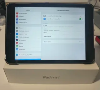 iPad mini 2 16GB Plata