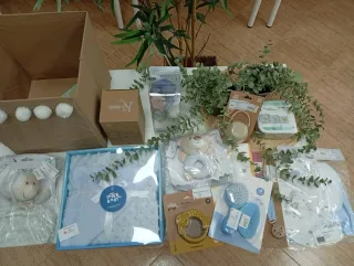 TODO EL LOTE DE BEBES.