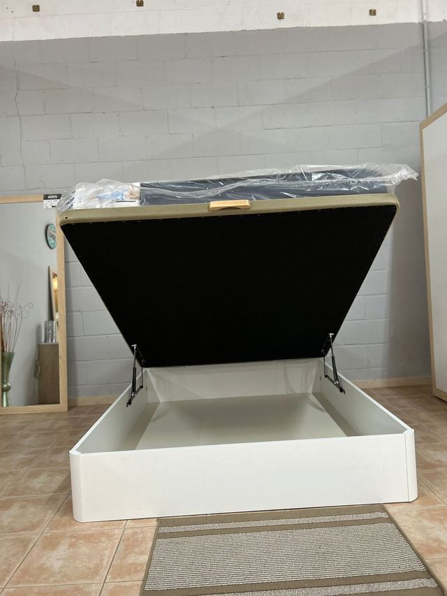 Canapé + colchón NUEVO 135x190 o 150x190