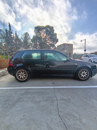 Volkswagen Golf 2003