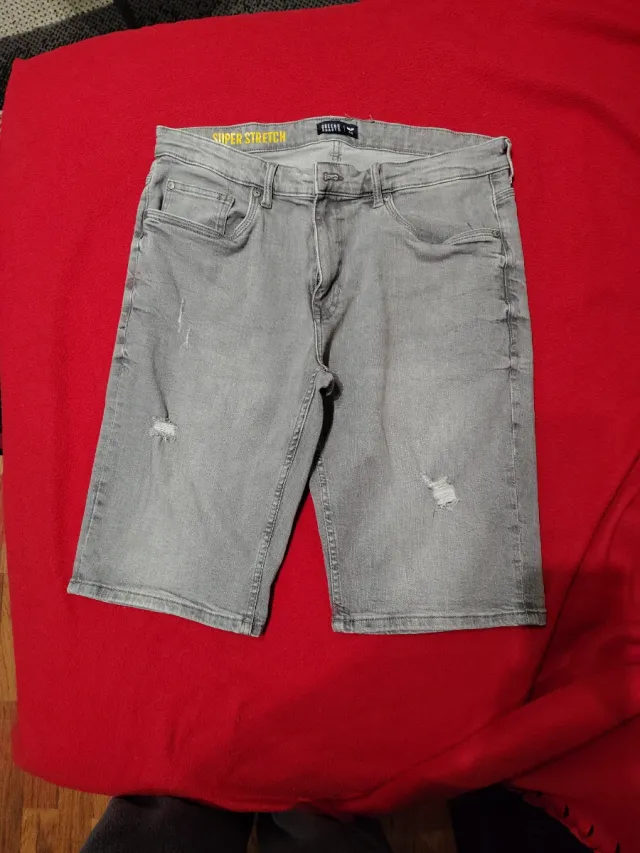 Pantalón corto vaquero Hollister gris