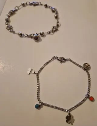 2 Pulseras con abalorios