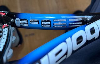 Raqueta de tenis Babolat y bolsa