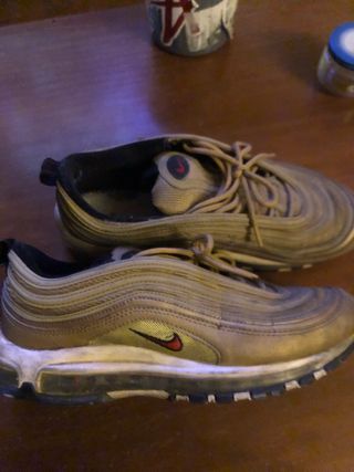 Nike Air Max Doradas Talla 42