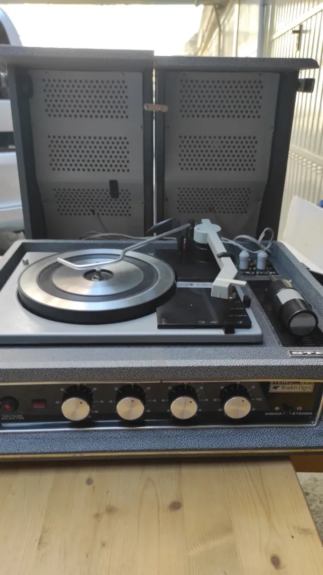 Giradischi anni 50-60