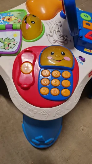 Mesa Interactiva Fisher Price Niños.  Negociable