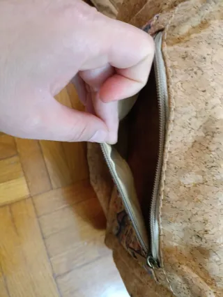 Mochila de corcho con estampado étnico