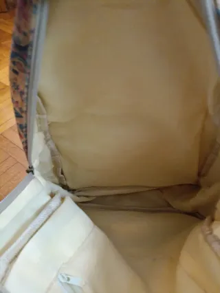 Mochila de corcho con estampado étnico