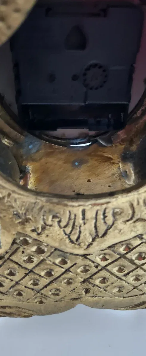 Reloj antiguo de sobremesa con figura