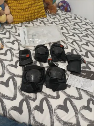 Protecciones patines Oxelo (rodillas, codos, muñec