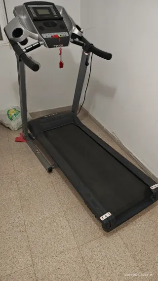 Cinta de andar profesional, sin apenas uso