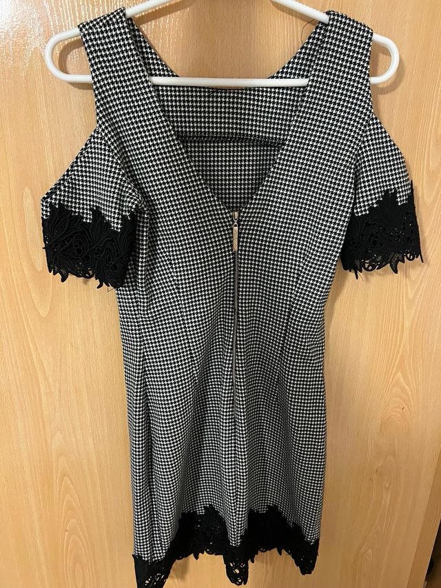 Vestido estampado blanco y negro