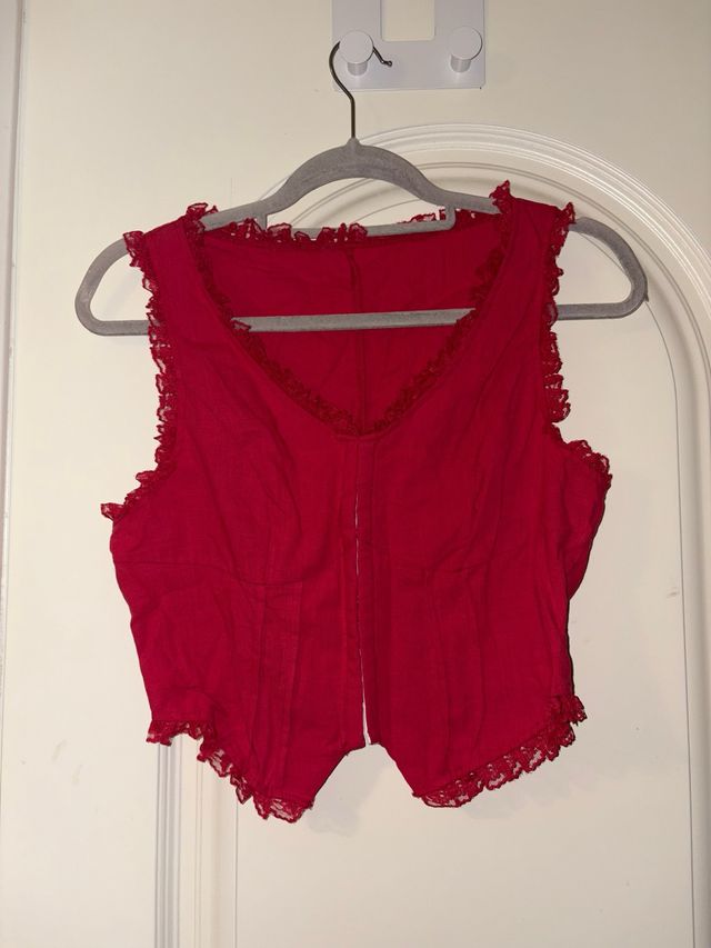 Top Shein Rojo con Encaje