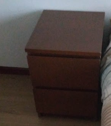 Mesita Malm Ikea 2 cajones madera en Gijón REBAJA