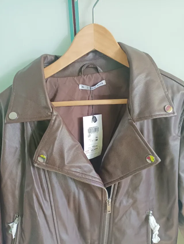 Cazadora polipiel marrón XL
