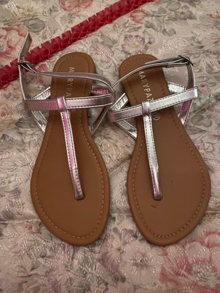 Sandalias plateadas MARYPAZ talla 38