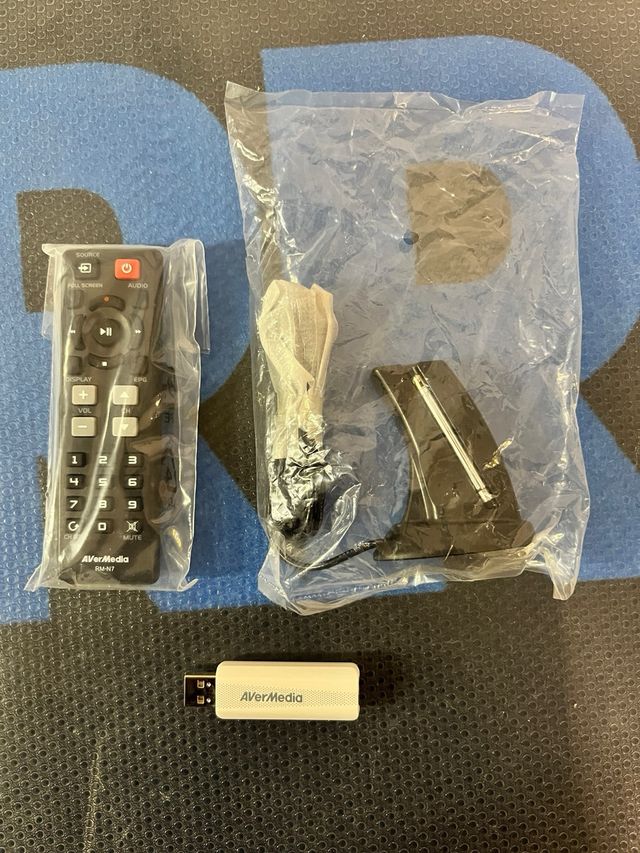 AVerMedia TD310 USB TV Dongle