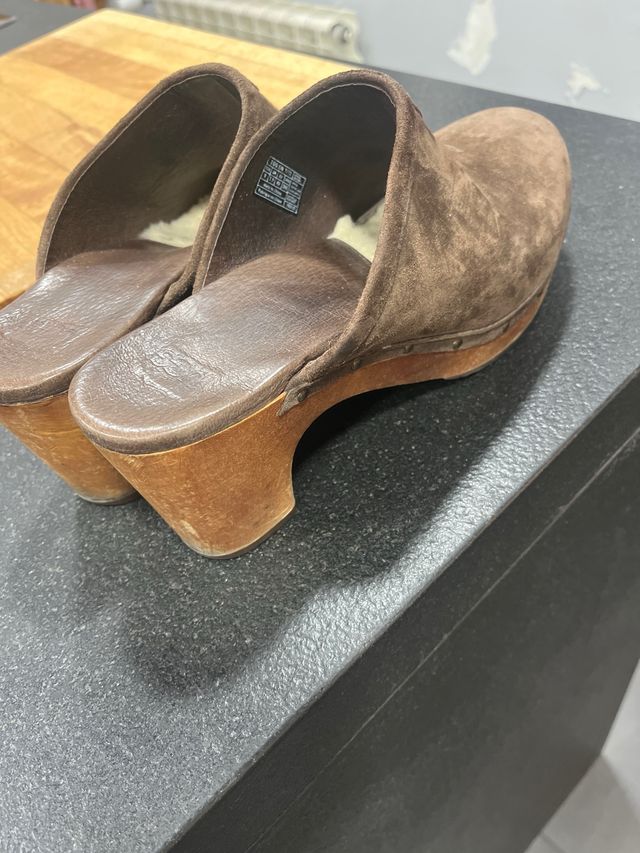Zuecos UGG Ante Marrón Chocolate Originales