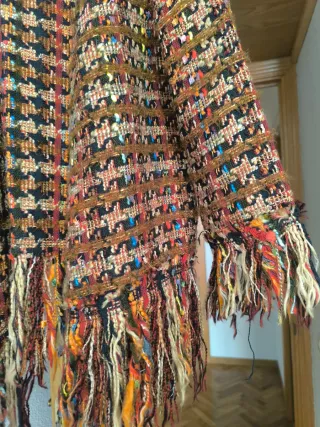 Chaqueta Zara flecos multicolor talla M