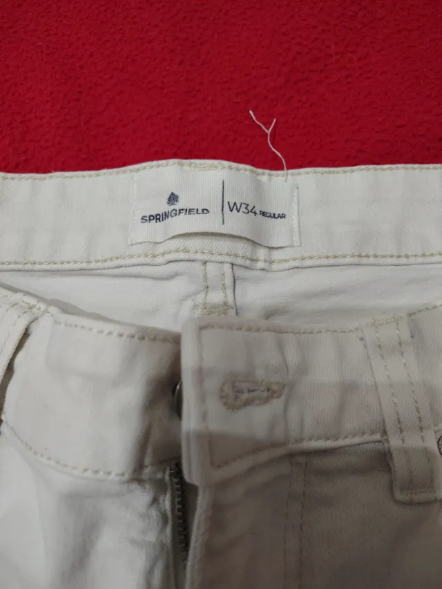 Pantalón corto vaquero beige claro