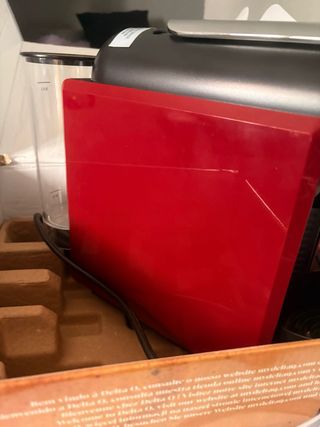 Cafetera Delta Q Mini Qool Roja