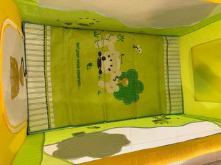 Cuna de viaje plegable