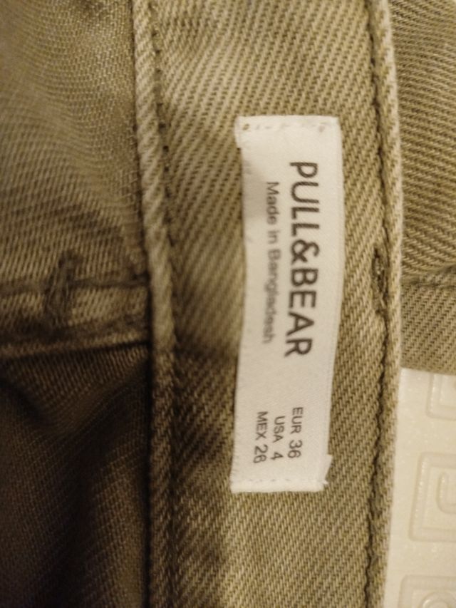 Pantalón Pull&Bear Beige/Verde Oliva