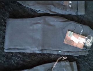 Pantalones Lois grises