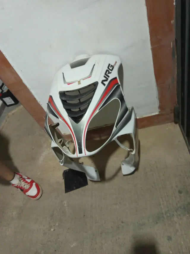 Frontal Piaggio NRG Power Blanco