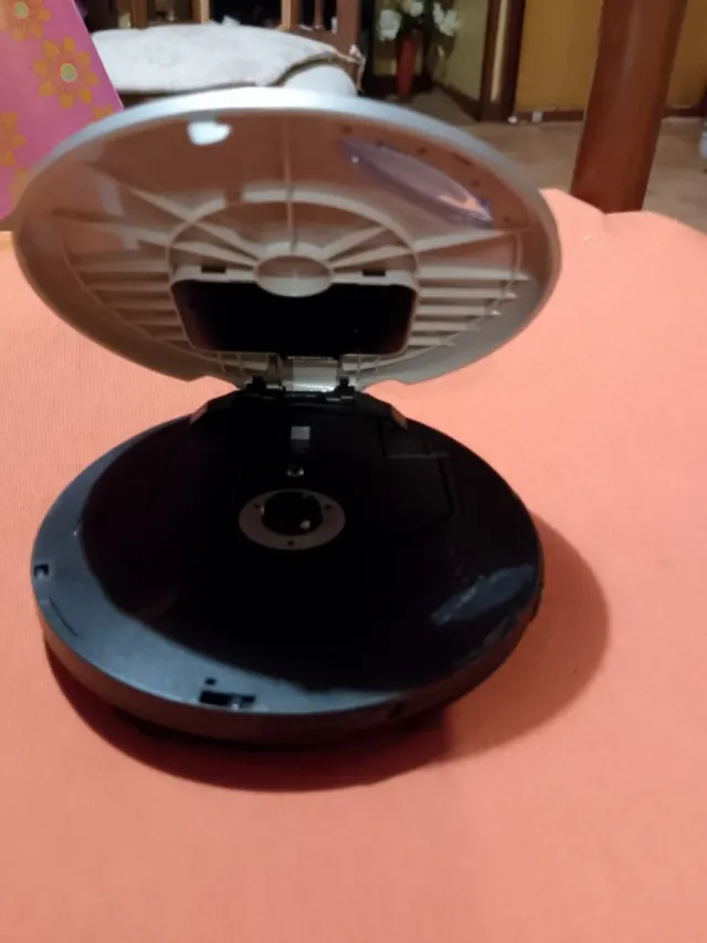 Reproductor CD Tamashi UX-5 Portátil