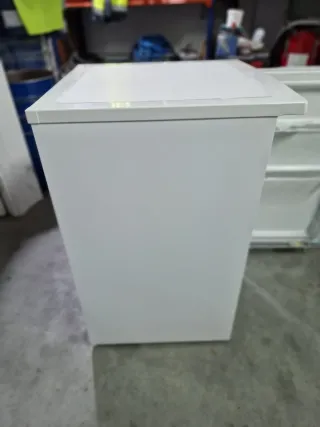 Nevera baja IKEA HS-147 RN sin usar