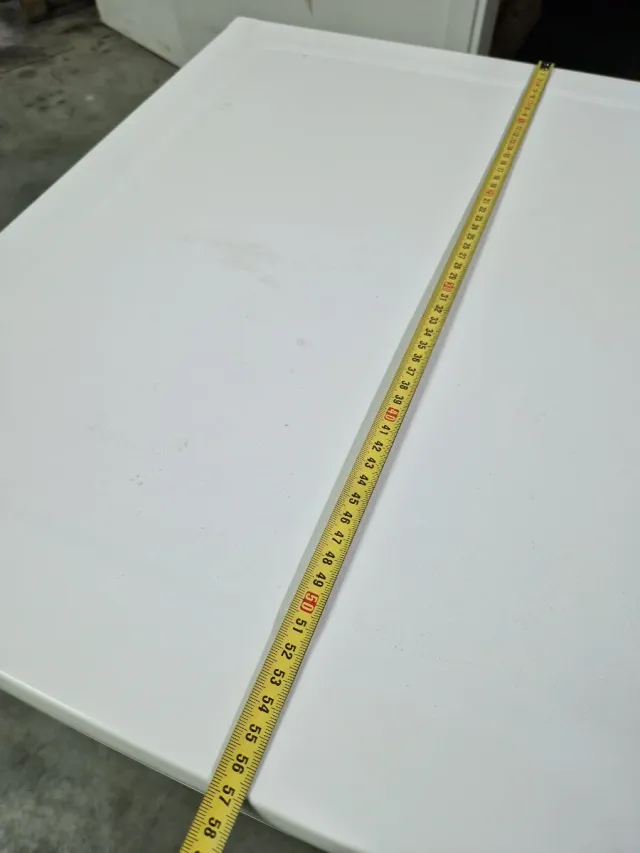 Nevera baja IKEA HS-147 RN sin usar