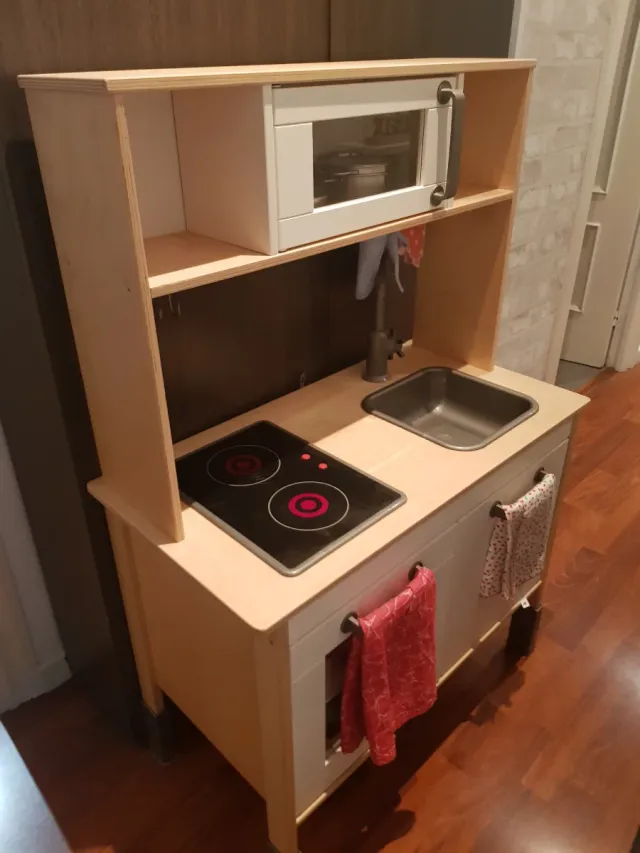 Cocina Infantil Madera con Microondas y Fregadero