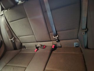 BMW Serie 1 año 2010 modelo 116d pack M Sport