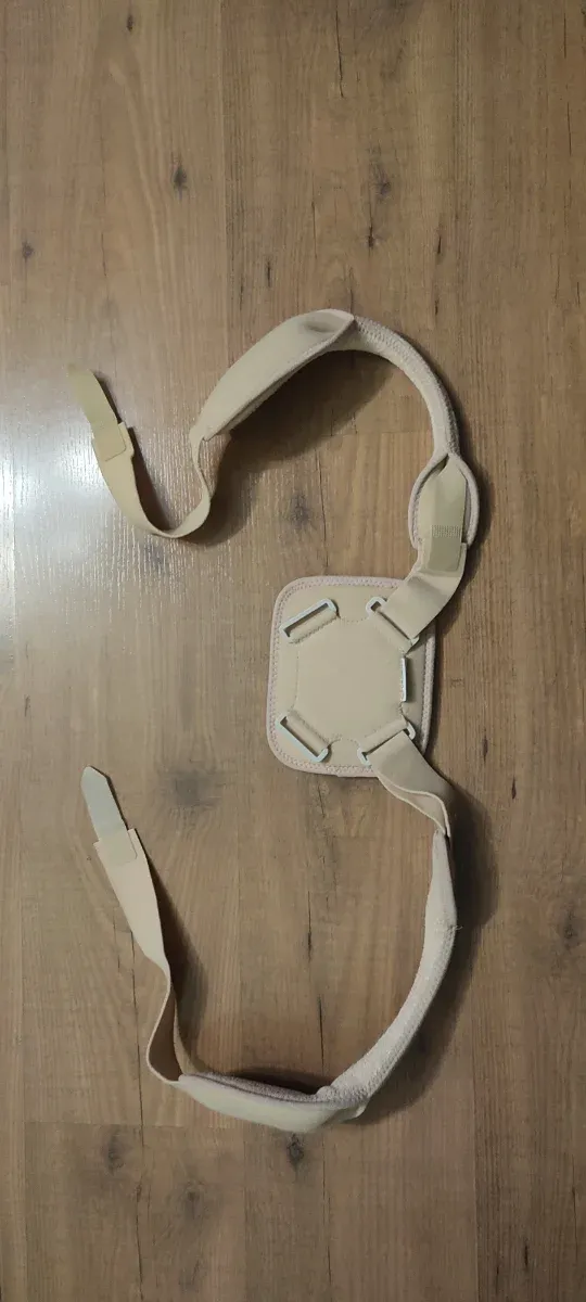 Inmovilizador de clavícula ajustable