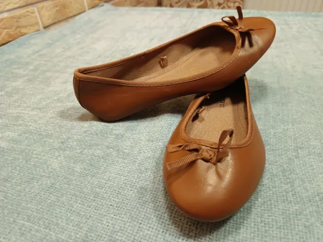 Manoletinas Kiabi Marrones Talla 36